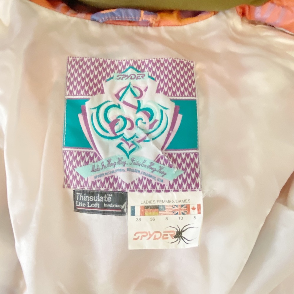 Spyder | Womens Pink and Blue Vintage Print Ski Jacket | Size: 8 - Picture 4 of 13